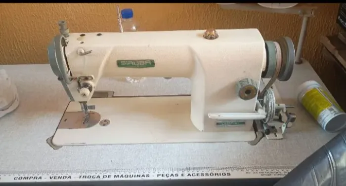 Máquina de costura ?
