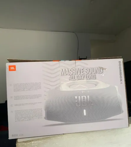 Jbl boombox 4
