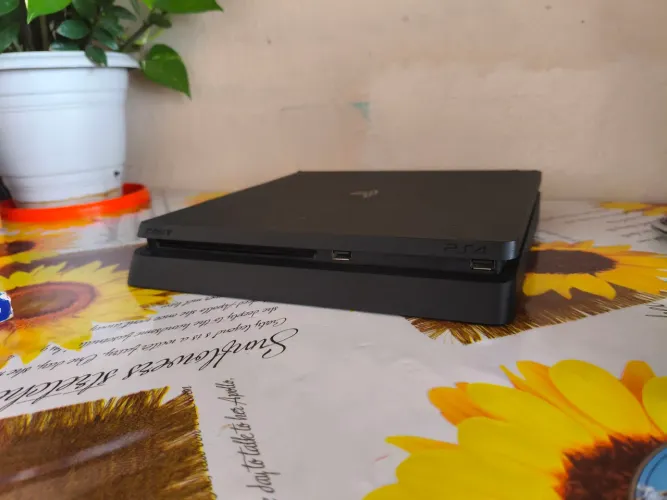 Ps4 Slim + Jogos