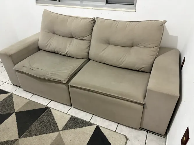 Sofá 3 lugares