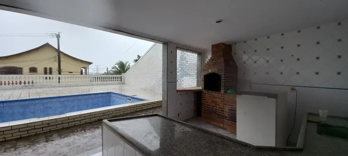Casa com 4 Quartos à venda, 300 m² por R$ 990.000 - Vila Valqueire - Rio de Janeiro/RJ