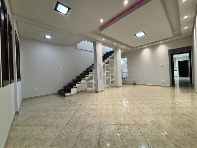 Sobrado para Venda em Mogi das Cruzes, Conjunto Habitacional Brás Cubas, 3 dormitórios, 1