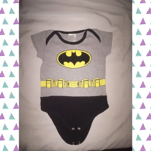 Lote de Macacões Bebê Infantil Meninos (6 meses a 9 meses)