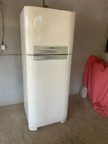 Geladeira Electrolux 450 litros frosfree