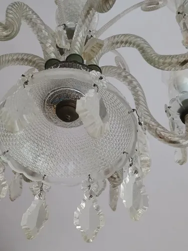 Lindo lustre de cristal.