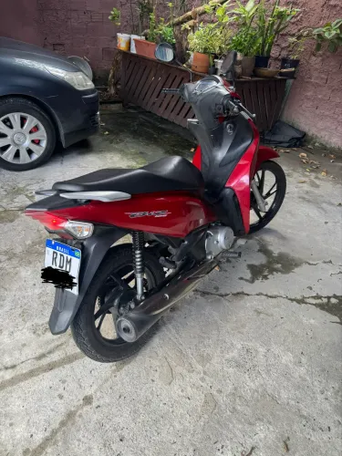 Biz 125 2021