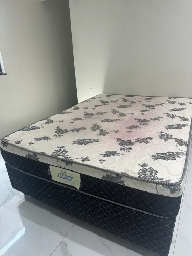Cama box casal