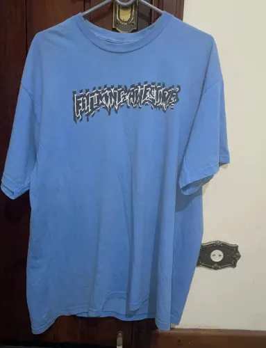 Camiseta Fucking Awesome Original