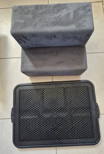 Escada Pet de 2 Degraus + Sanitário Higiênico com Grade
