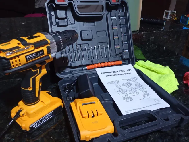Parafusadeira Sem Fio 48V com Maleta Completa