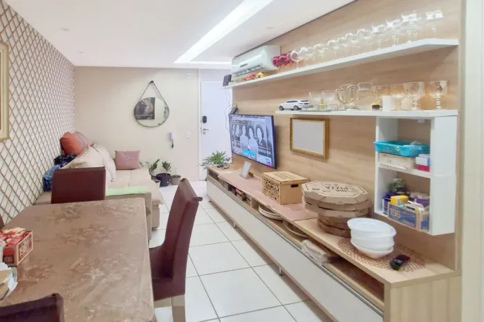Vendo Apartamento Condomínio Reserva da Cidade R$ 290 mil