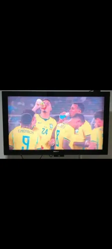 TV SONY 42" com avaria na tela mais funcionando perfeitamente