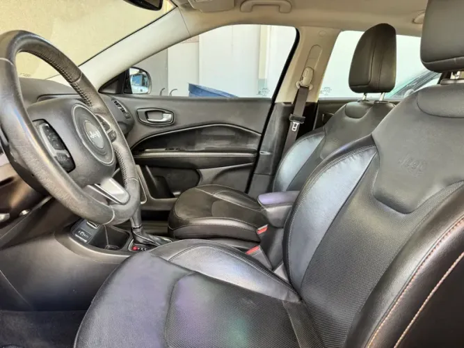 Jeep Compass Longitude 2.0 4X2 Flex 16V Aut. 2021
