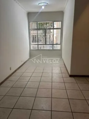 Apartamento : / Residencial / Flamengo