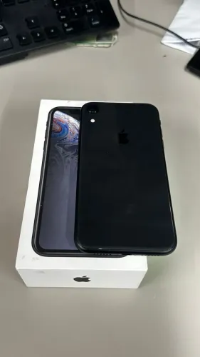 IPHONE XR 64GB