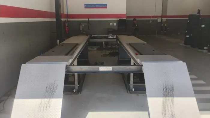 Rampa de alinhamento seminova pouco uso 