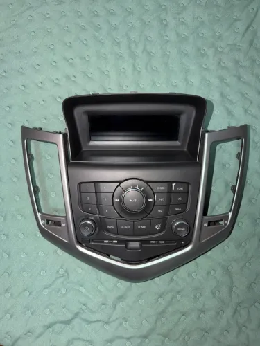 Kit multimídia original + moldura do Cruze 