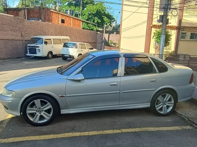 Chevrolet Vectra GL 2.2 MPFI Milenium 2000