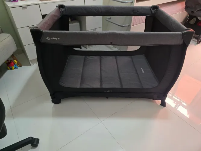 Berço Portátil Safety 1st Falcon com Mosquiteiro até 20kg