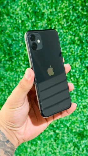 iPhone 11 todo original 64gb