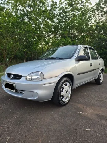 Chevrolet Corsa SED Class.life 1.0/1.0 Flexpower (álcool) 2006