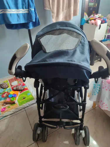 Carrinho de bebê