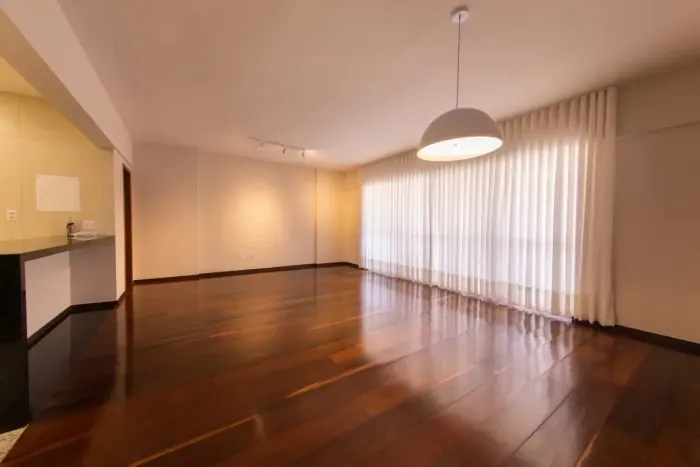 JN ALUGO AP ED MAISON LÁ LOIRE 3 SUÍTES COM ARMÁRIOS UMARIZAL 9 1 9 8 2 4 6 8 7 1 0 Júnior