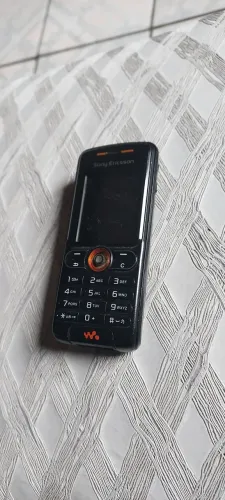 celular sony ericsson w200i 