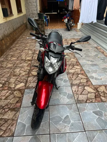 Yamaha Fazer 250 - 2010/2011 | R$ 9.000,00 à vista