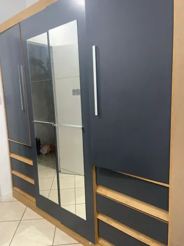 VENDO GUARDA-ROUPA DE CASAL