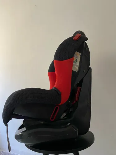 Cadeirinha de carro galzerano bem conservada reclinável 