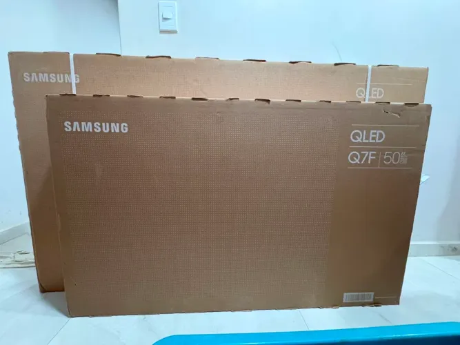 [NOVO] TV SAMSUNG 50 polegadas QLED, nova lacrada na caixa, 1 ano de garantia
