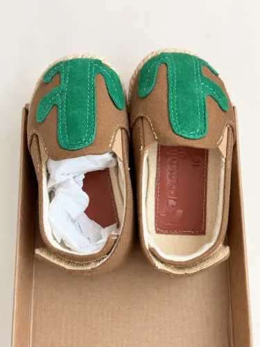 Sapato infantil ararajuba