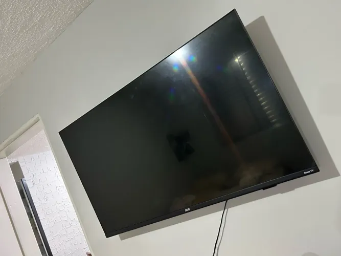 VENDE-SE TELEVISÃO