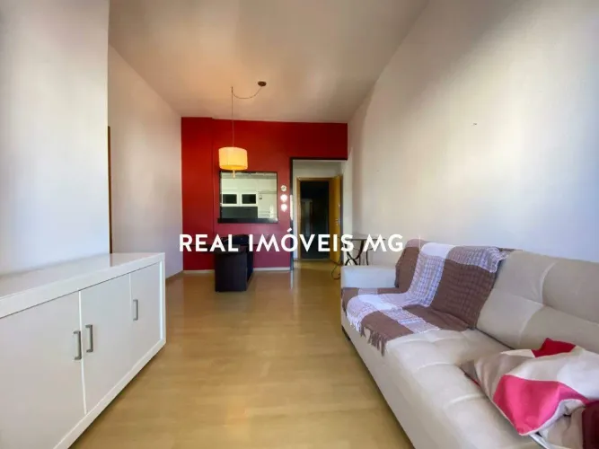 Apartamento para alugar no bairro Vila Paris com 3 quaros e 2 vagas
