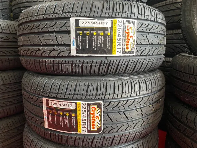 02 pneus remolde novo Crystone 225/45/17 (montagem grátis)