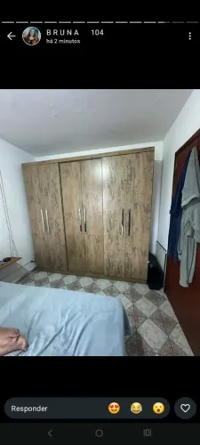 Guarda roupa 6 portas e quatro gavetas