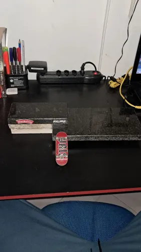 Fingerboard + obstáculo 
