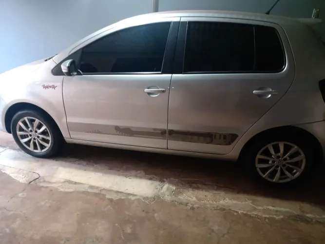 Volkswagen Fox Rock IN RIO 1.6 MI Total Flex 8V 5P 2014
