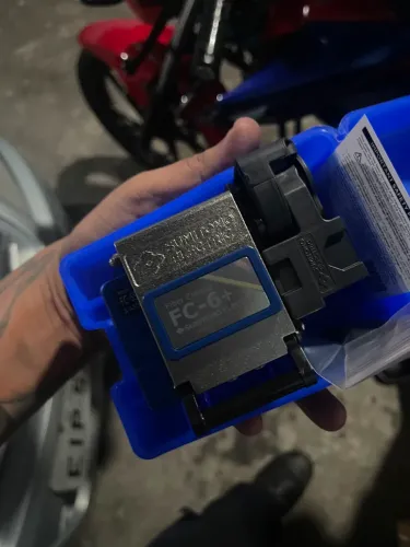 Máquina de fusão de fibra óptica