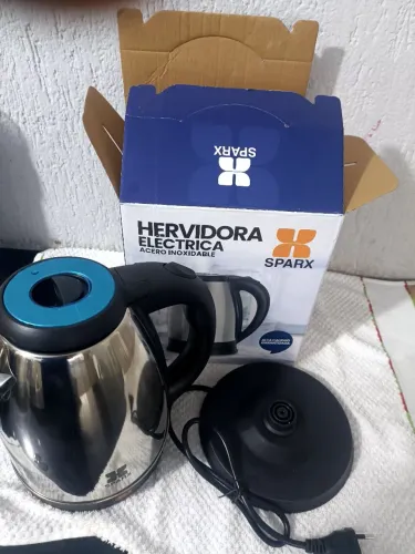 R$49.99 jarra eletrica 110v novo 1000wats ferver agua chaleira elétrica novo