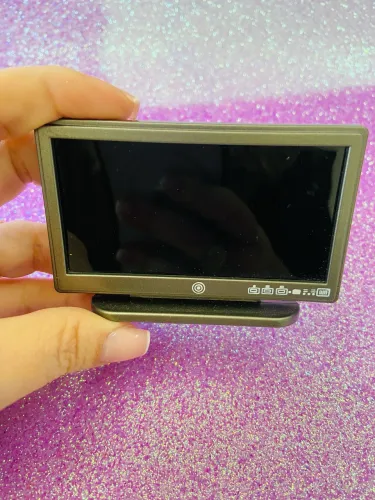 Mini TV realista importada do Japão