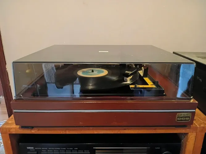 Toca disco BSR CCE impecável! (Garrard)
