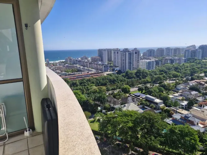 Suíte 38m2 mobiliada para locação na Barra da Tijuca