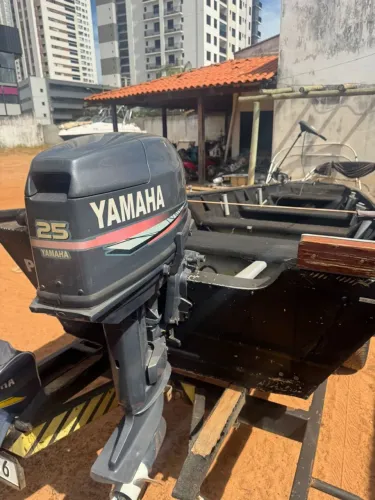 Barco alumínio 5m completo ,motor 25hp Yamaha 
