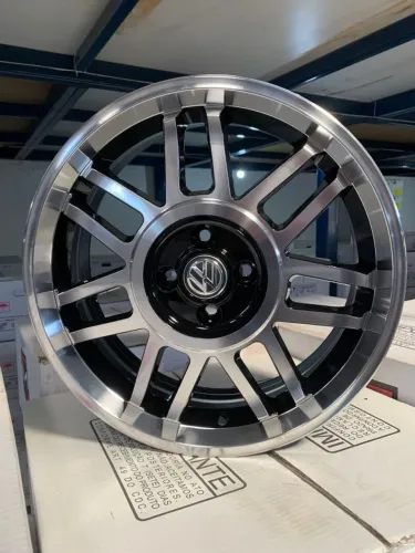 Rodas Snowflake aro 17 4x100 - R$ 3.590,00