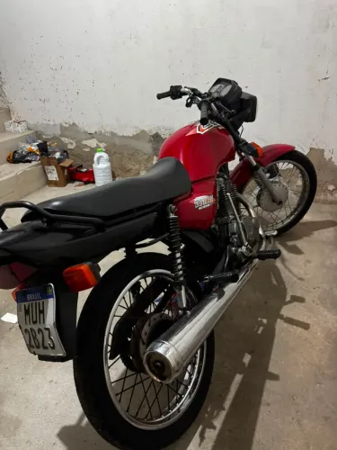 Titan 125