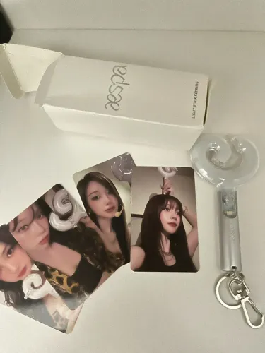 AESPA OFFICIAL LIGHT STICK VER.2 chaveiro
