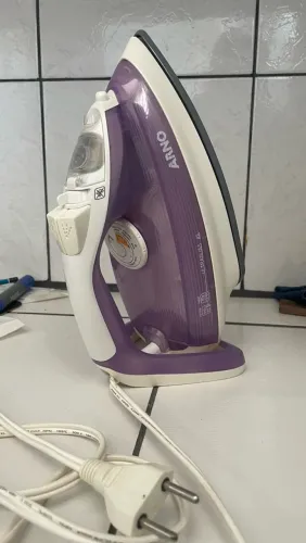 Ferro de passar black Decker a vapor