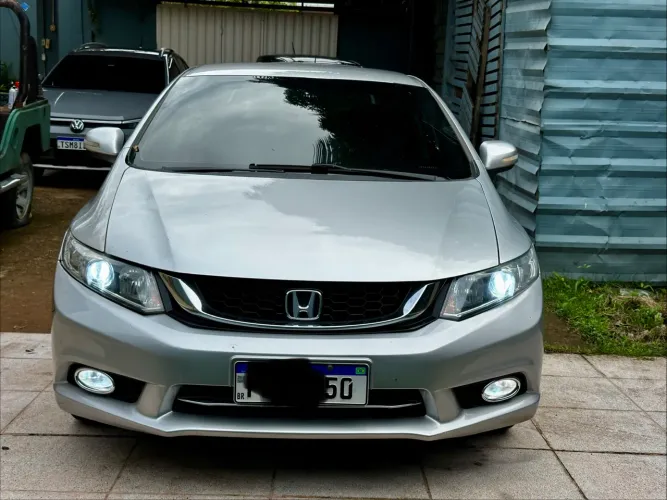 Honda Civic Sedan LXR 2.0 Flexone 16V Aut. 4P 2015